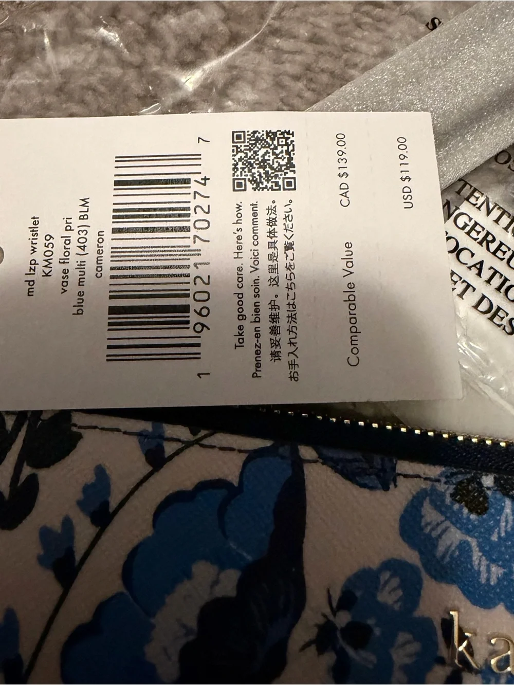 NWT kate spade floral wristlet pouch